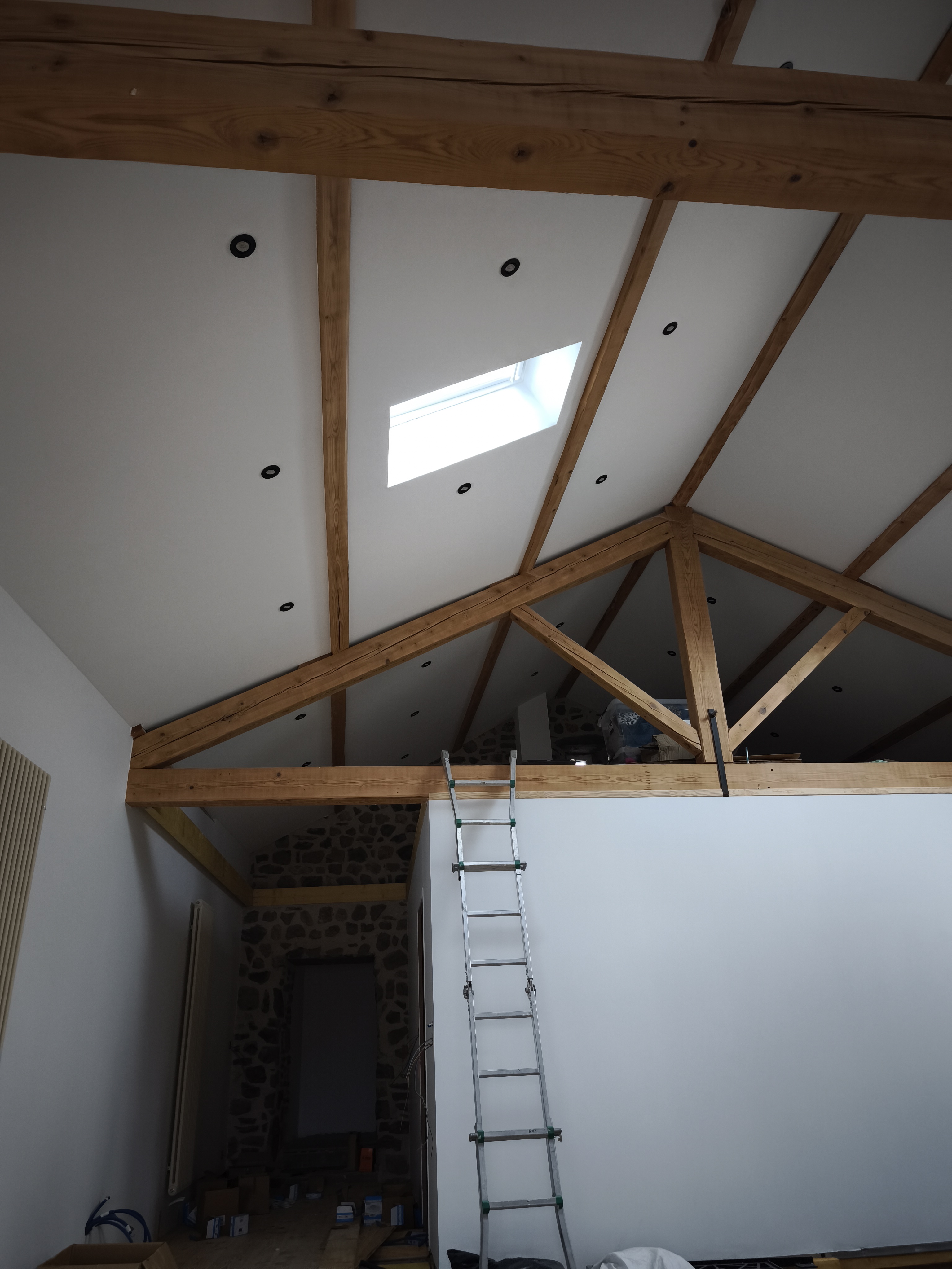 Spots encastres renovation ferme Yssingeaux 43